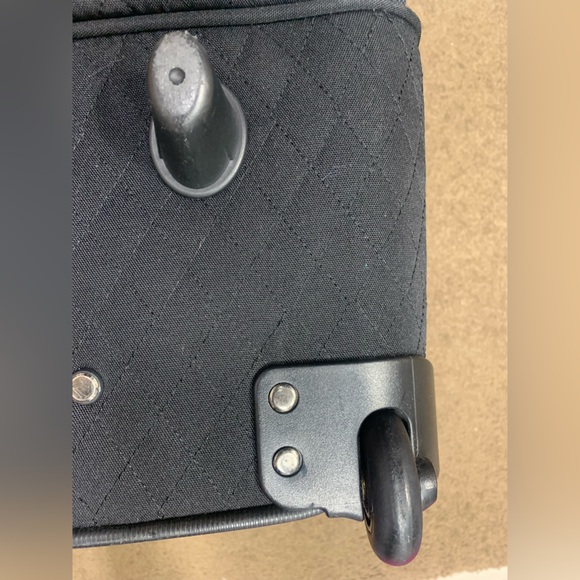 Vera Bradley black rolling travel bag - Picture 9 of 9